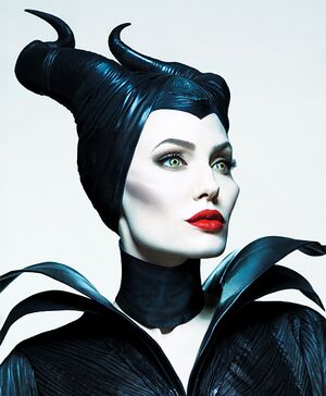 Maleficent-(2014)-67.jpg